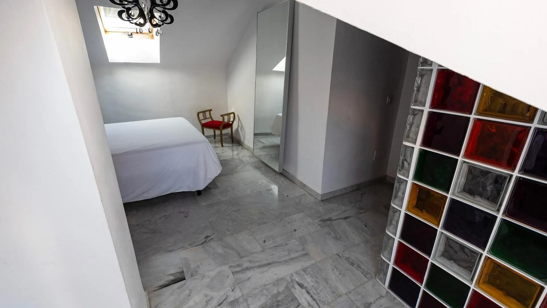 La Buhardilla De Olivia Apartment Malaga